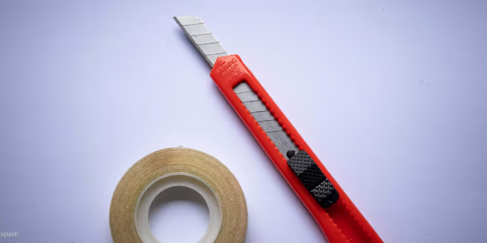 Your Moving Day Essentials Checklist: What to Keep With You - Tingsapp Blog