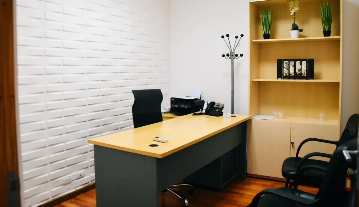 Small Office Furniture Moving in Metro Vancouver: A Practical Plan